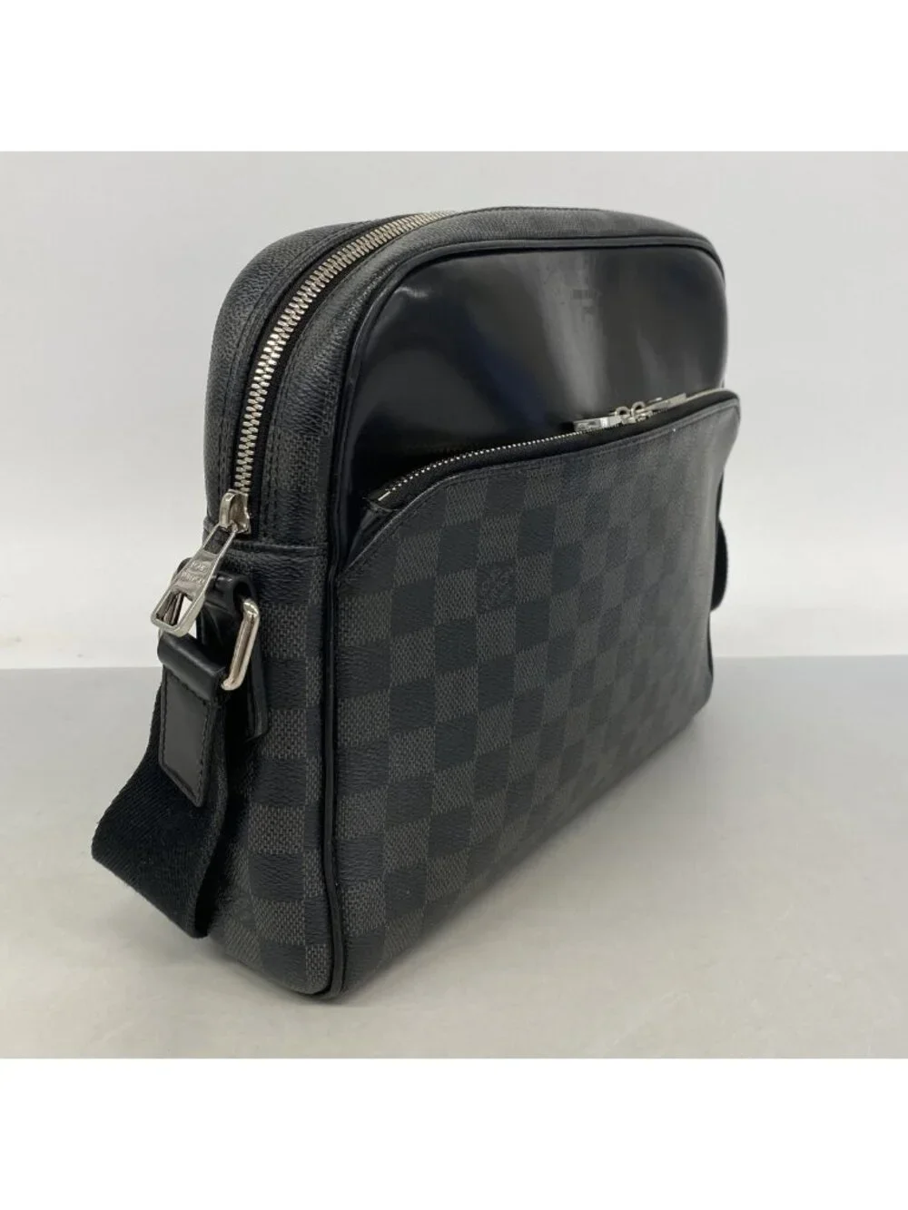 Louis Vuitton this authentic